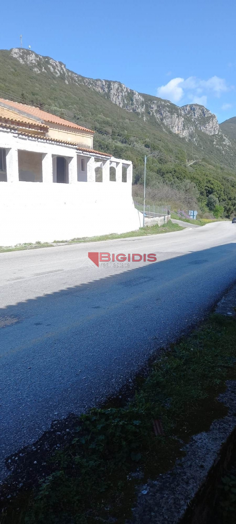 10-7489469 ΚΕΡΚΥΡΑ οικόπεδο και μονοκατοικία .