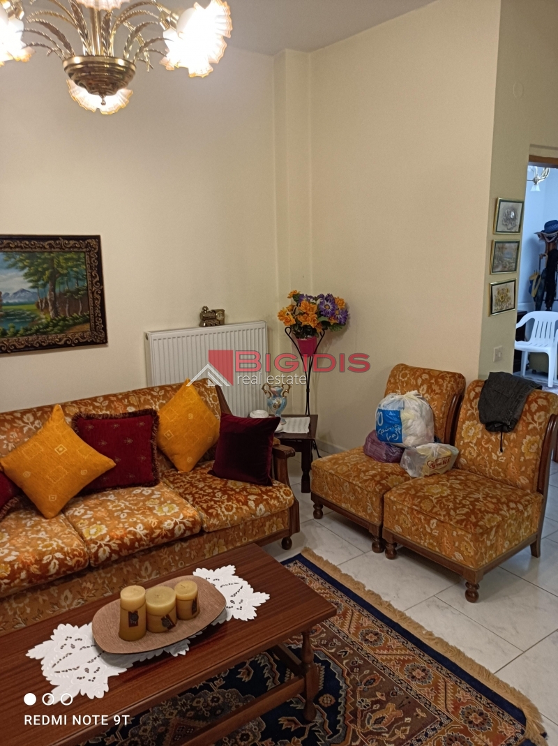 MONOKATOIKIA  270 m2 ισόγειο 145 με 3 δωμάτια σαλοκουζίνα