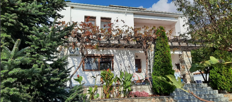 παραδοσιακή μονοκατοικία