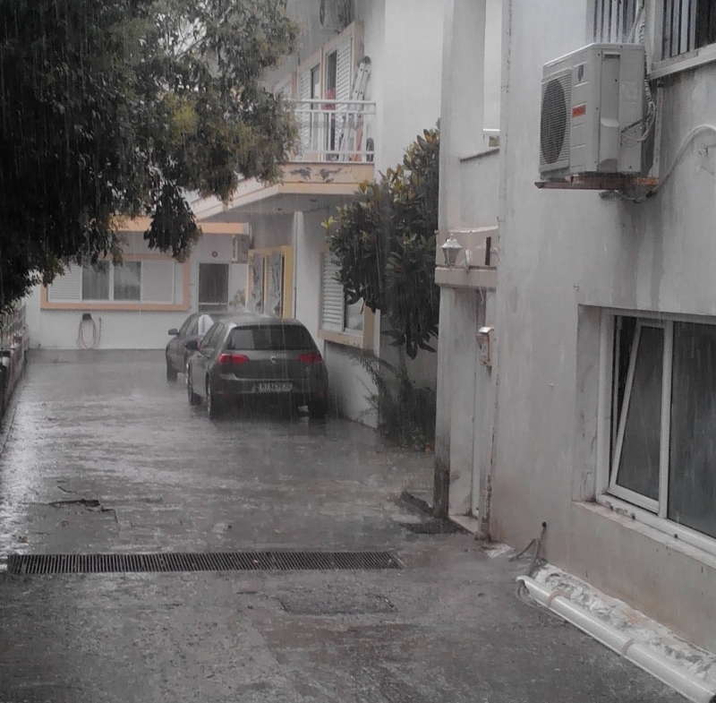 ΠΕΡΑΙΑ ΥΠΕΡΟΧΗ Μεζονέτα 2 επιπέδων ισόγειο και ανώγειο επιφάνειας 101 τετραγωνικών μέτρων .