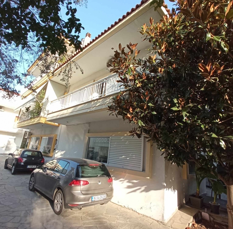 ΠΕΡΑΙΑ ΥΠΕΡΟΧΗ Μεζονέτα 2 επιπέδων ισόγειο και ανώγειο επιφάνειας 101 τετραγωνικών μέτρων .