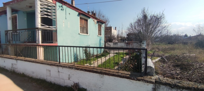 ΕΠΕΝΔΥΤΙΚΟ οικόπεδο για κατοικία .