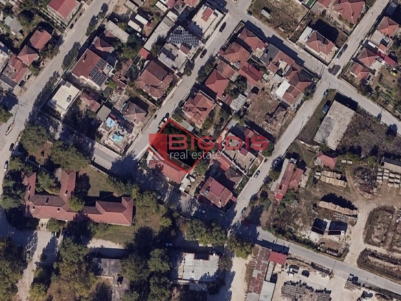 Οικόπεδο προσόψεως