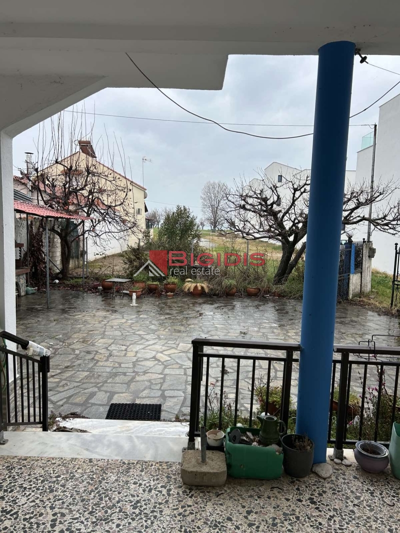 10-84024514 ΔΙΠΛΟΚΑΤΟΙΚΙΑ στην ακτη ΠΕΤΕΙΝΟΥ