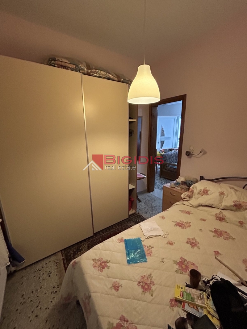 10-8402460 ΔΙΠΛΟΚΑΤΟΙΚΙΑ στην ακτη ΠΕΤΕΙΝΟΥ