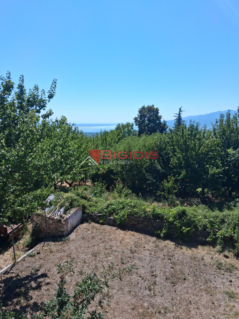 Πανοραμικό διαμέρισμα στα Άνω Πορόια