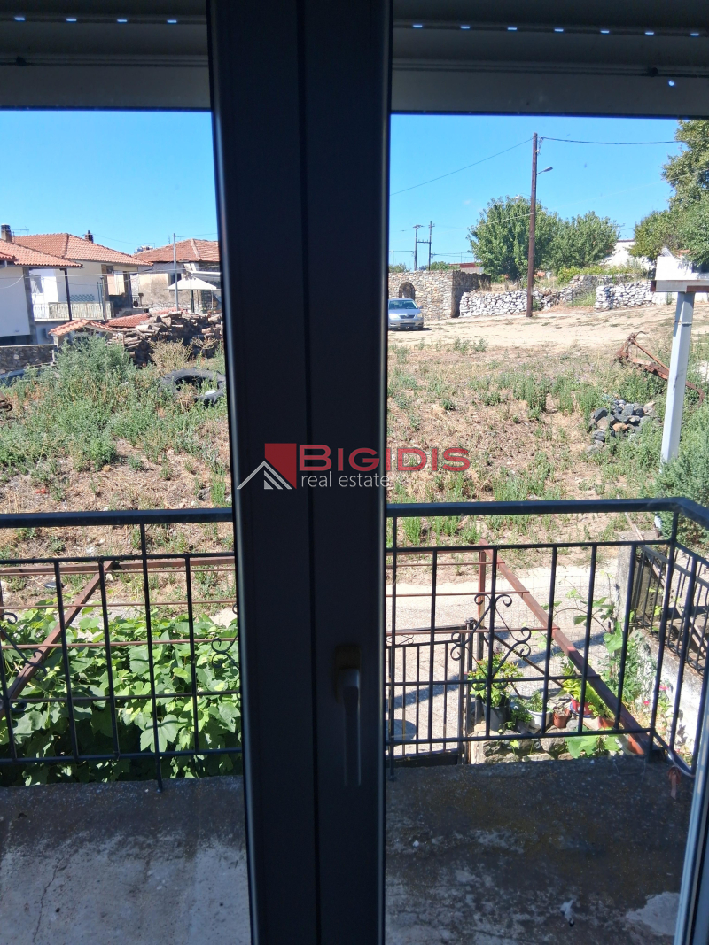 Πανοραμικό διαμέρισμα στα Άνω Πορόια
