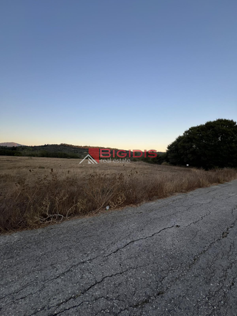 10-8505257 ΕΠΕΝΔΥΤΙΚΟ ΑΓΡΟΤΕΜΑΧΙΟ