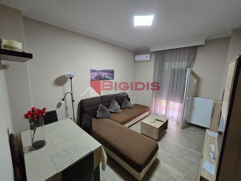 Κωδικός ακινήτου: 10-8517 – Πωλείται επιπλωμένο διαμέρισμα στο κέντρο των Σερρών

Ανακαλύψτε αυτό το υπέροχο διαμέρισμα στον 1ο όροφο,