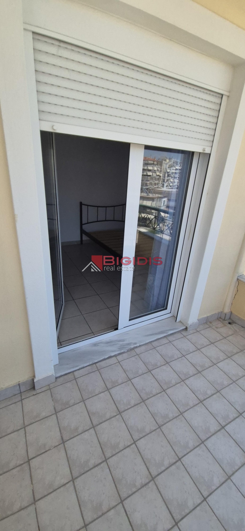 20-81623037 Φοιτητική γκαρσονιέρα