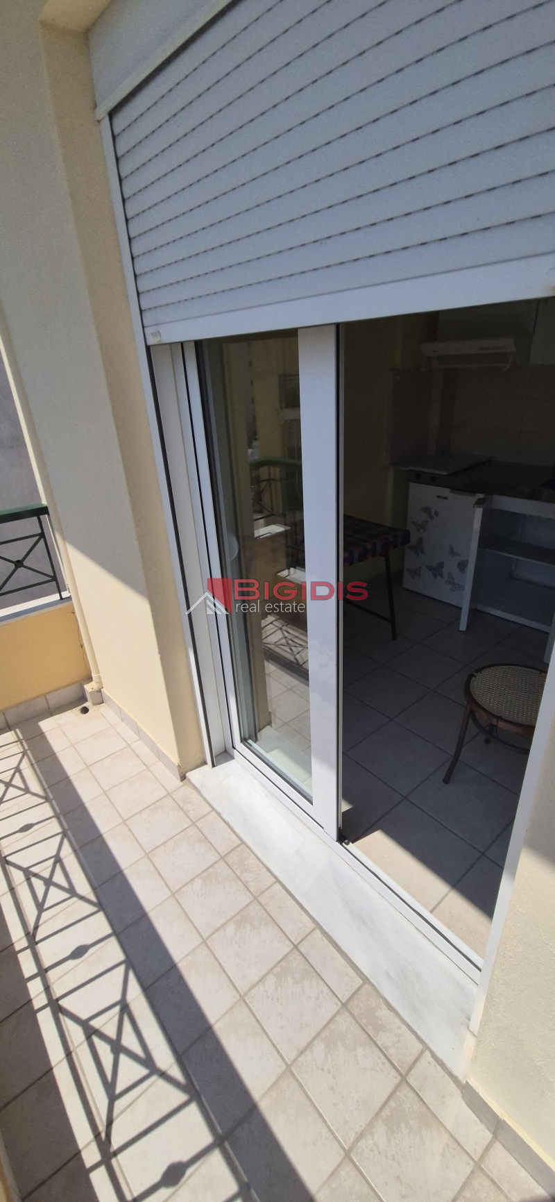 20-81624149 Φοιτητική γκαρσονιέρα