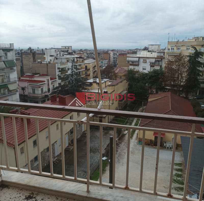 Διαμέρισμα με εμβαδόν 80 τ.μ. προς ενοικίαση στην περιοχή Τριών Ταξιαρχών