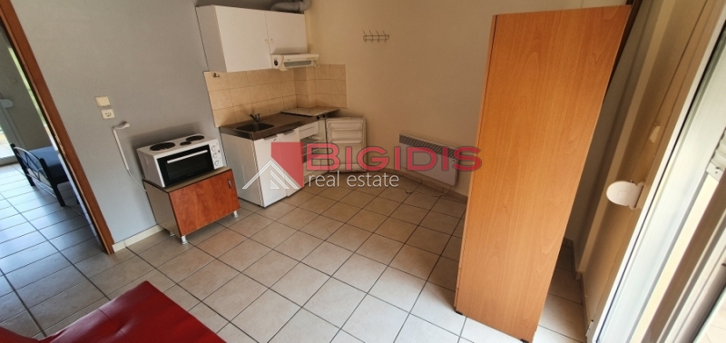 Κωδικός ακινήτου: 21520 – Σέρρες, Κέντρο ΣΦΑΓΕΙΑ – Ενοικιάζεται επιπλωμένη γκαρσονιέρα στον 3ο όροφο