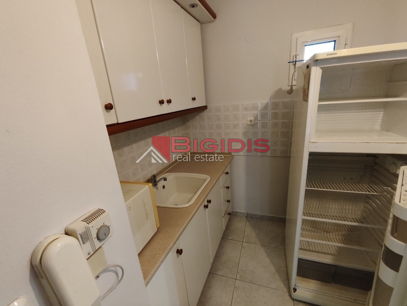 ΕΠΕΝΔΥΤΙΚΗ εξαιρετική επιπλωμένη γκαρσονιέρα